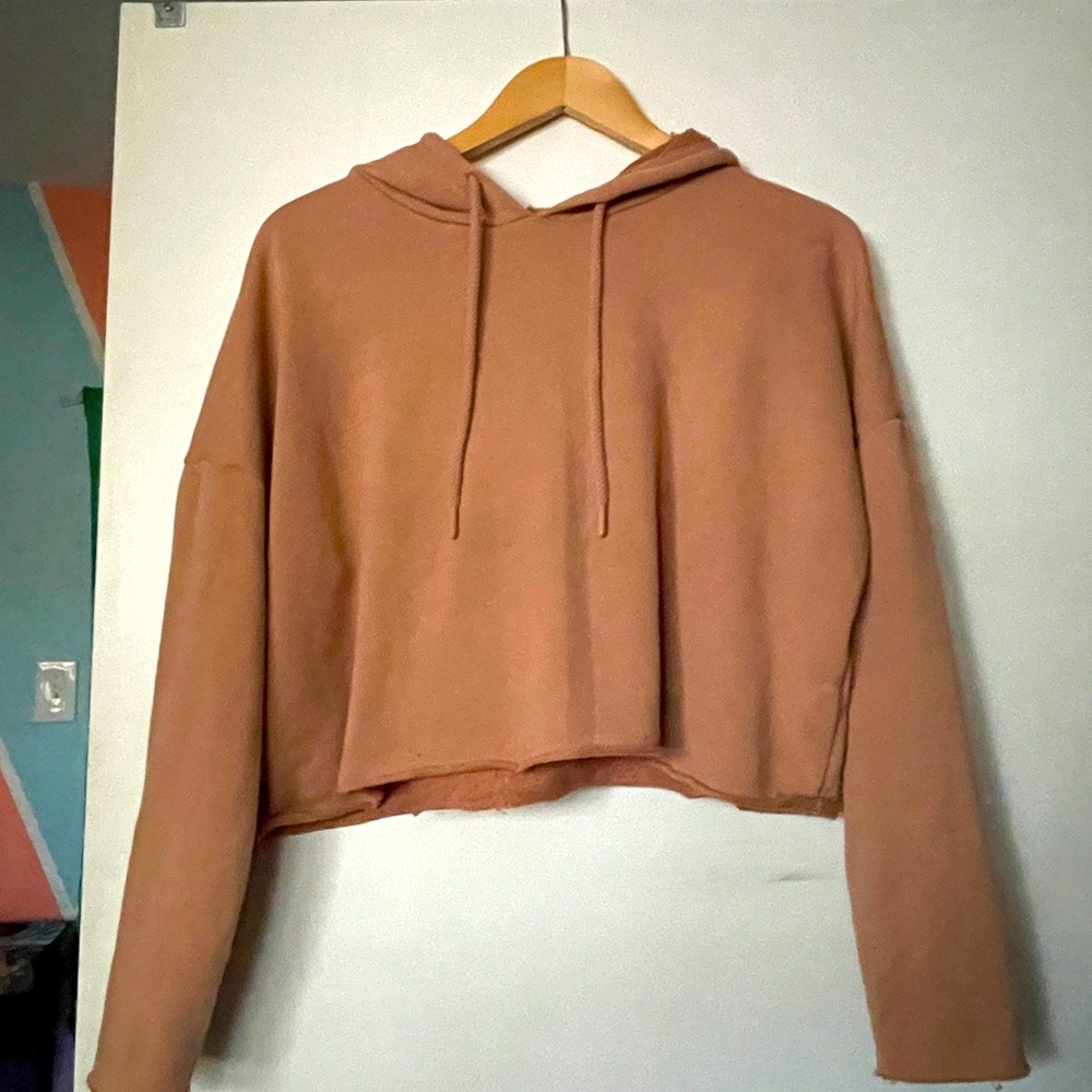 tan(ish) crop hoodie